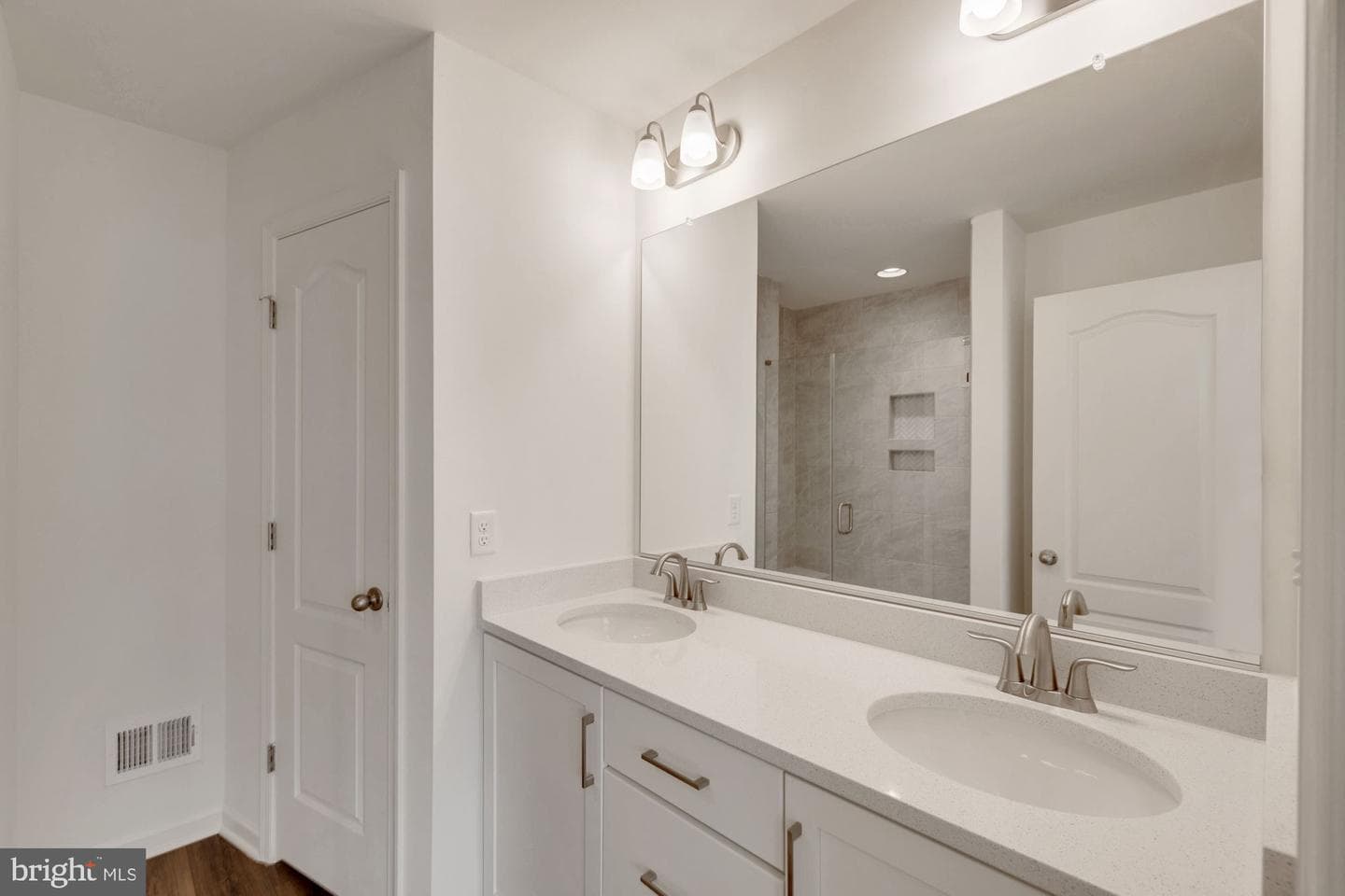 116 Copeley Circle photo 14
