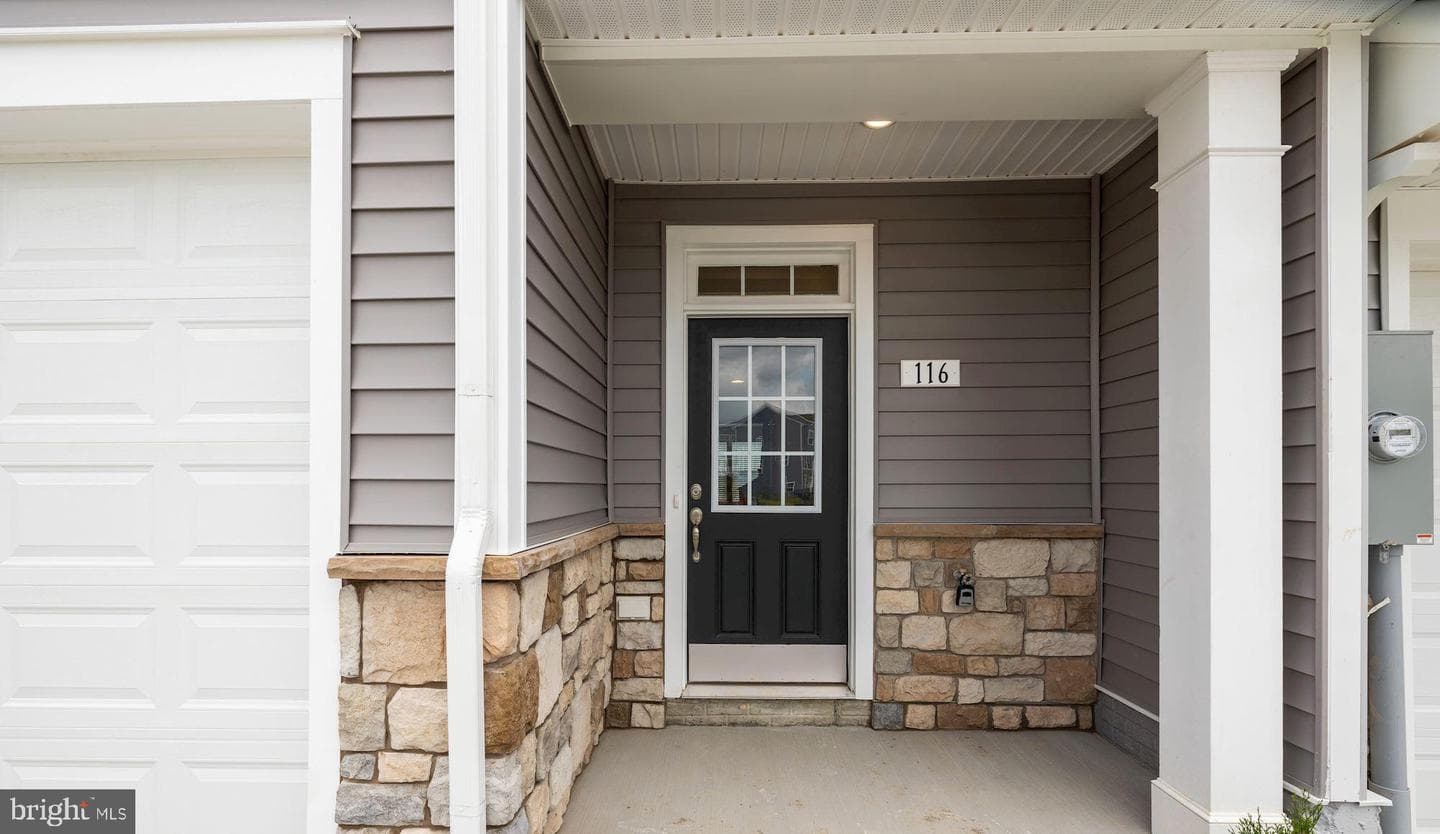 116 Copeley Circle photo 2