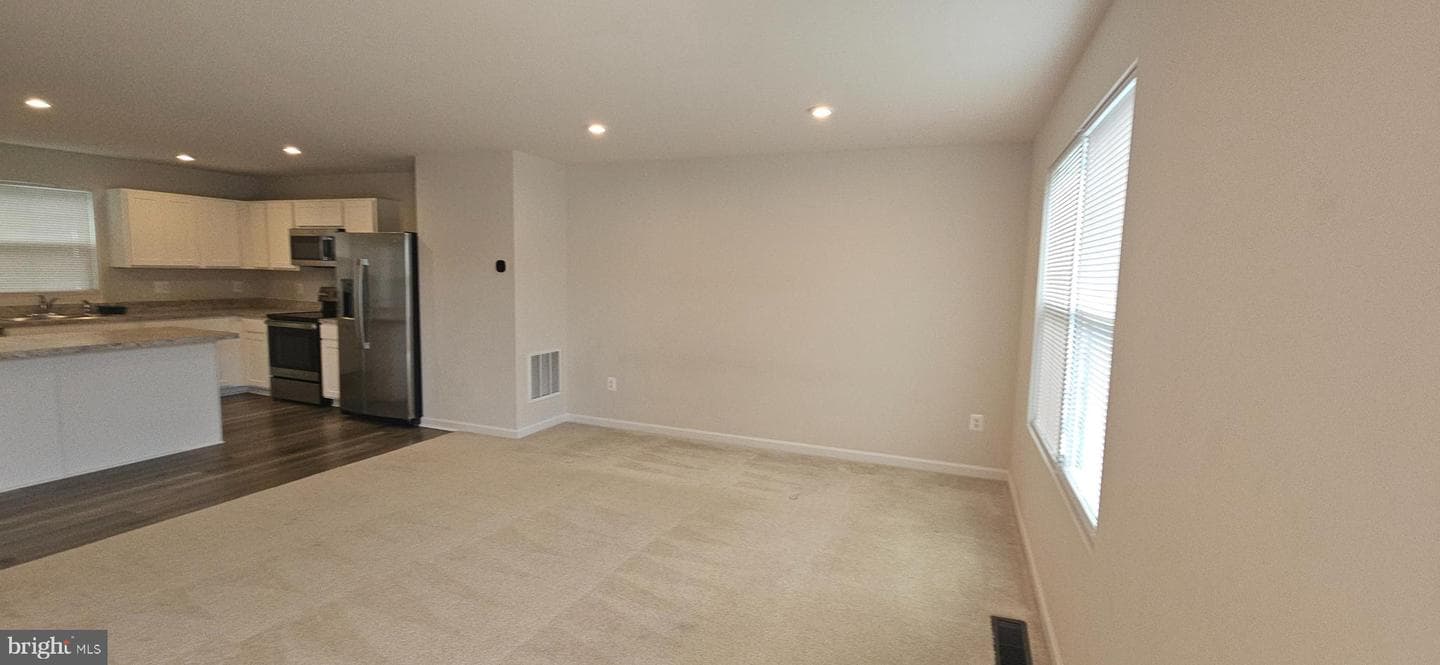 131 Birmingham Drive photo 2