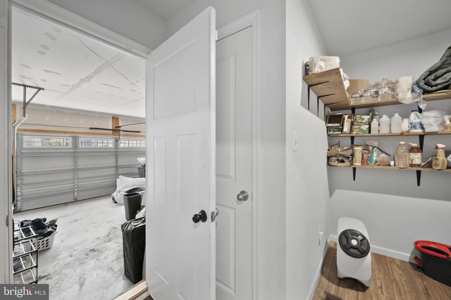 310 Coville Street photo 23