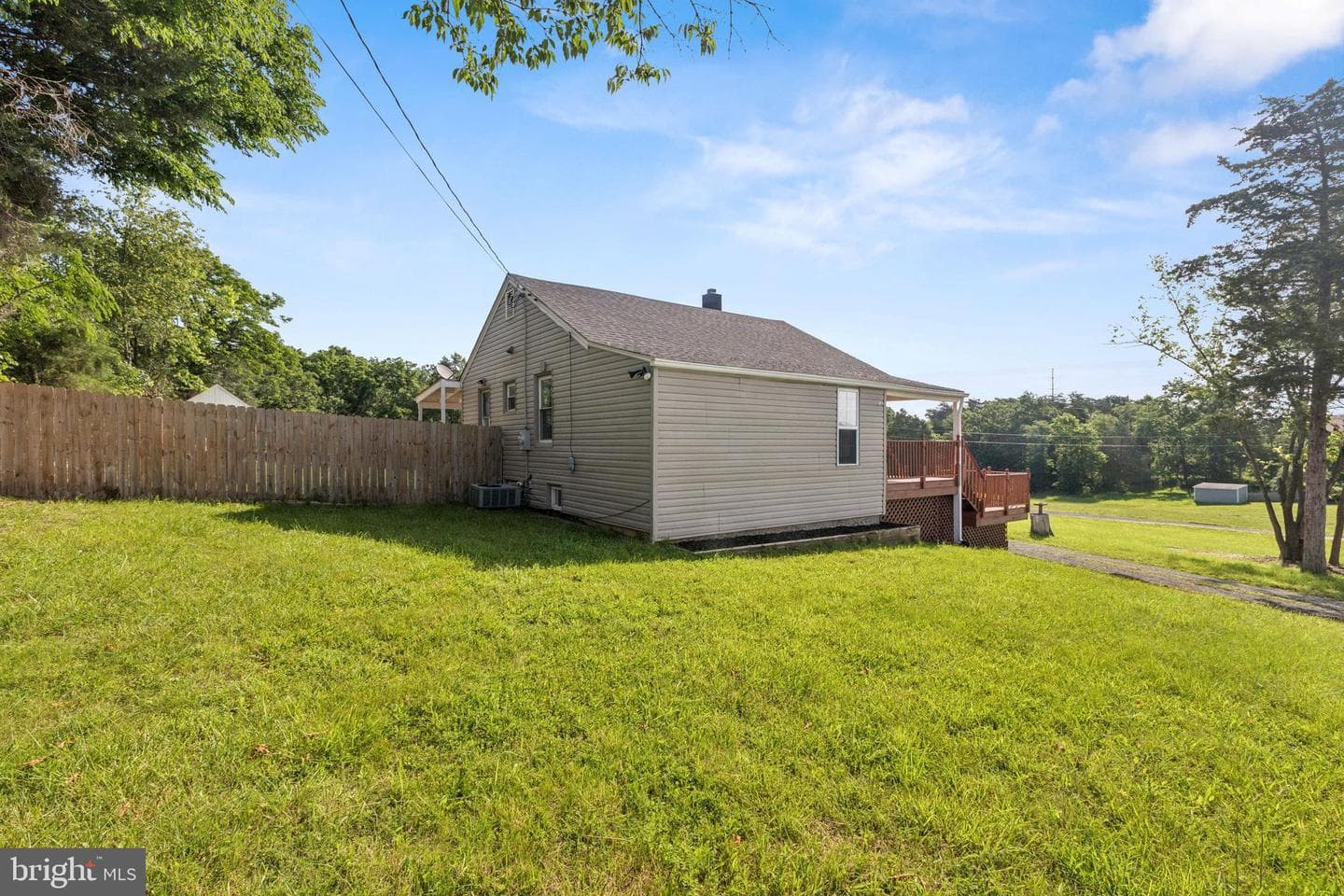 1611 Hudson Hollow Road photo 3