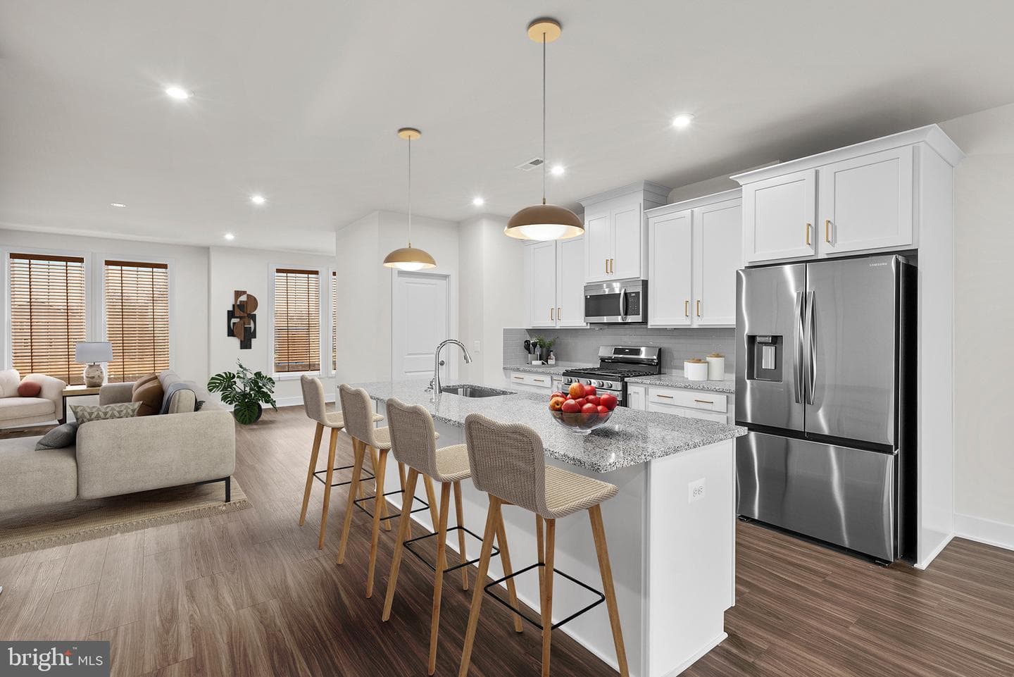 123 Galaxy Place photo 5