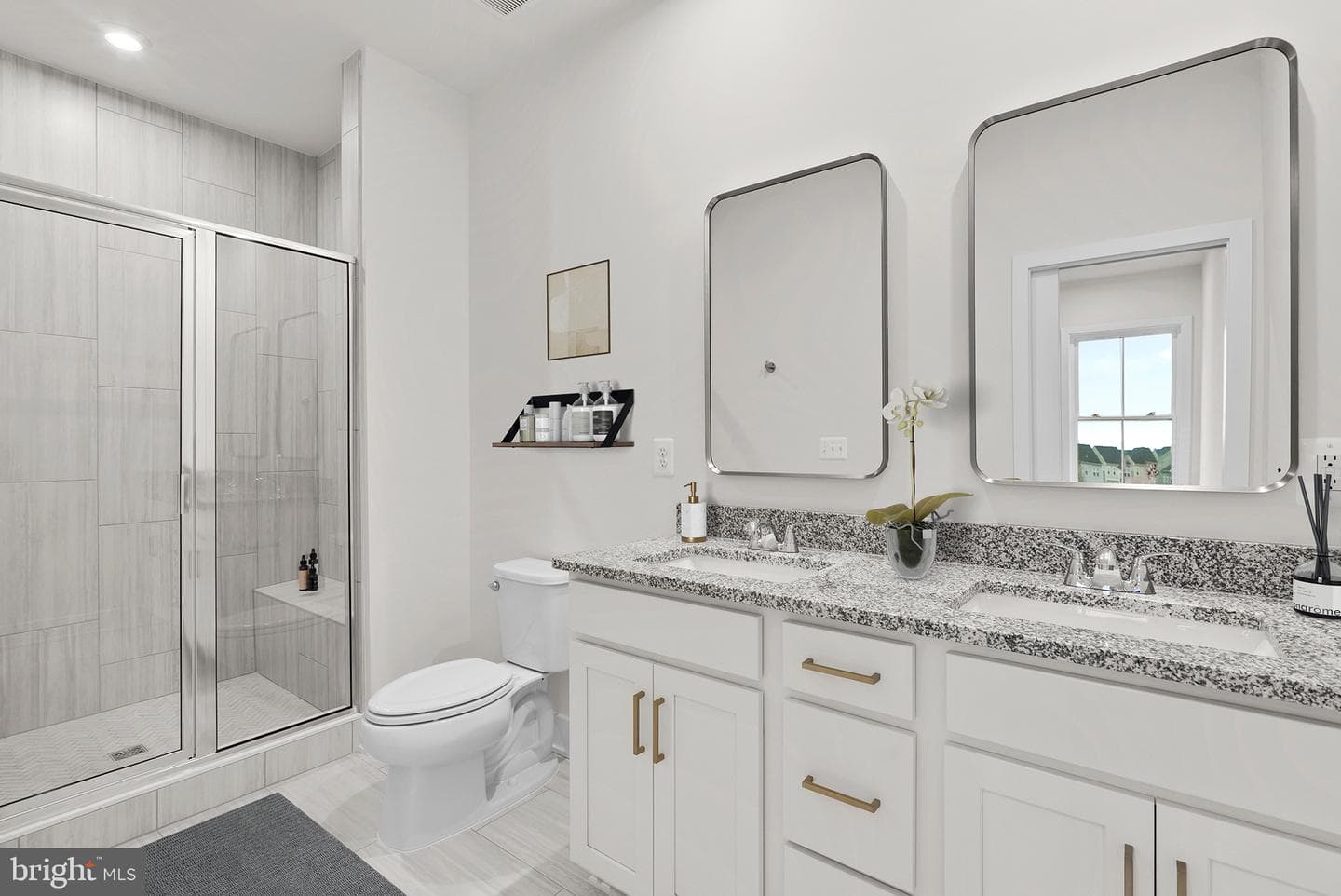 123 Galaxy Place photo 8
