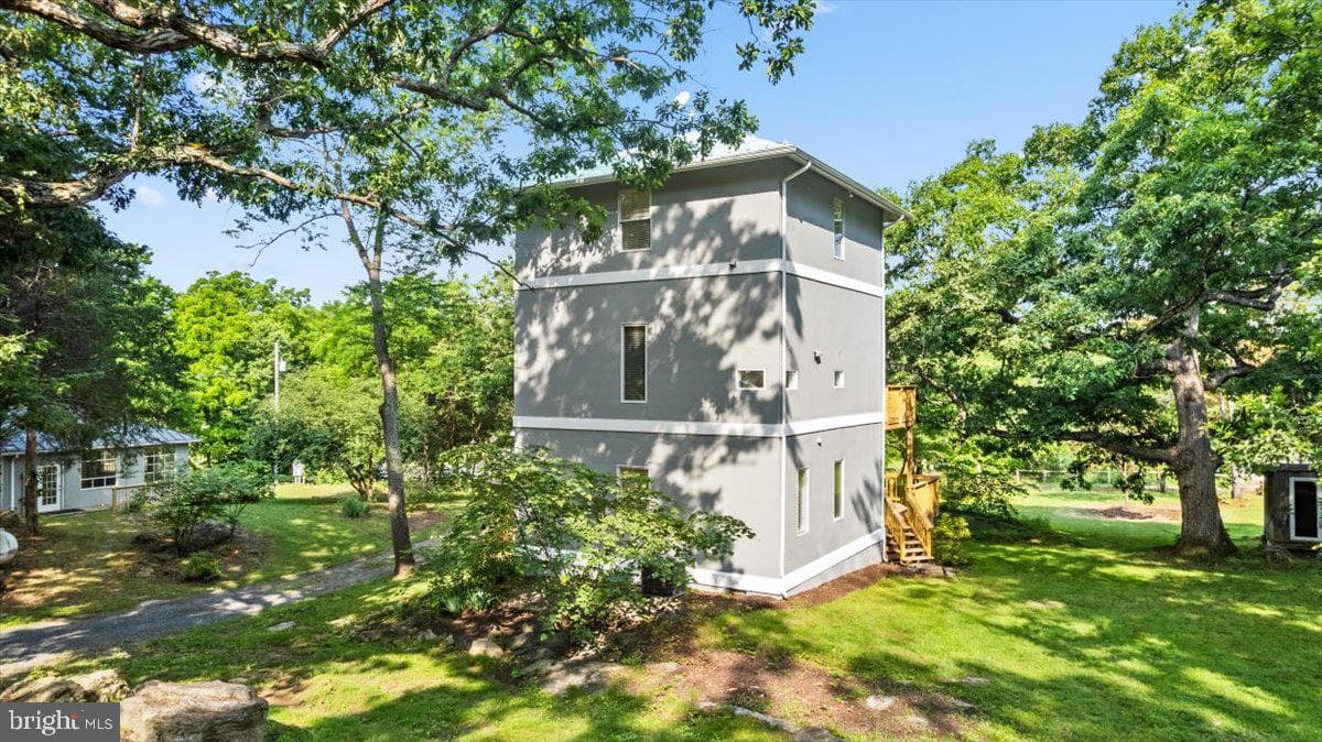 152 Lusitano Lane photo 26