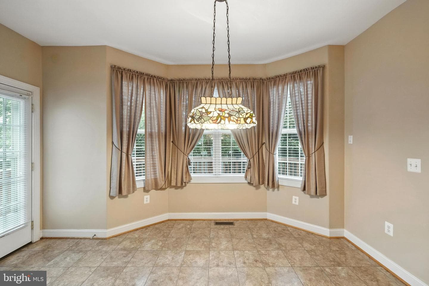 125 Dewberry Drive photo 29