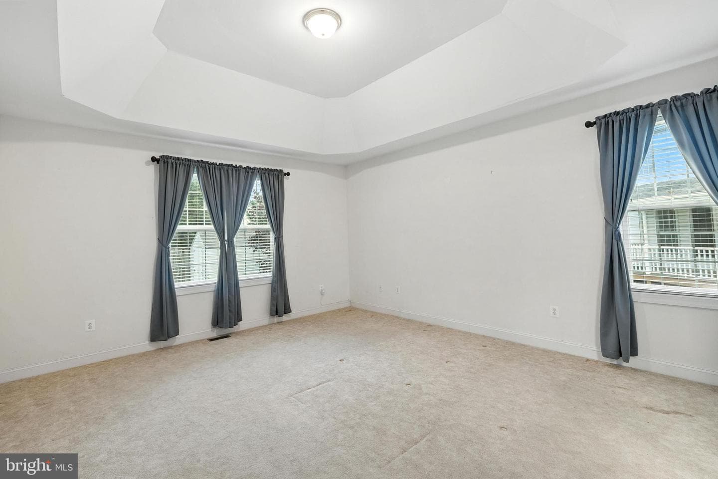 125 Dewberry Drive photo 33