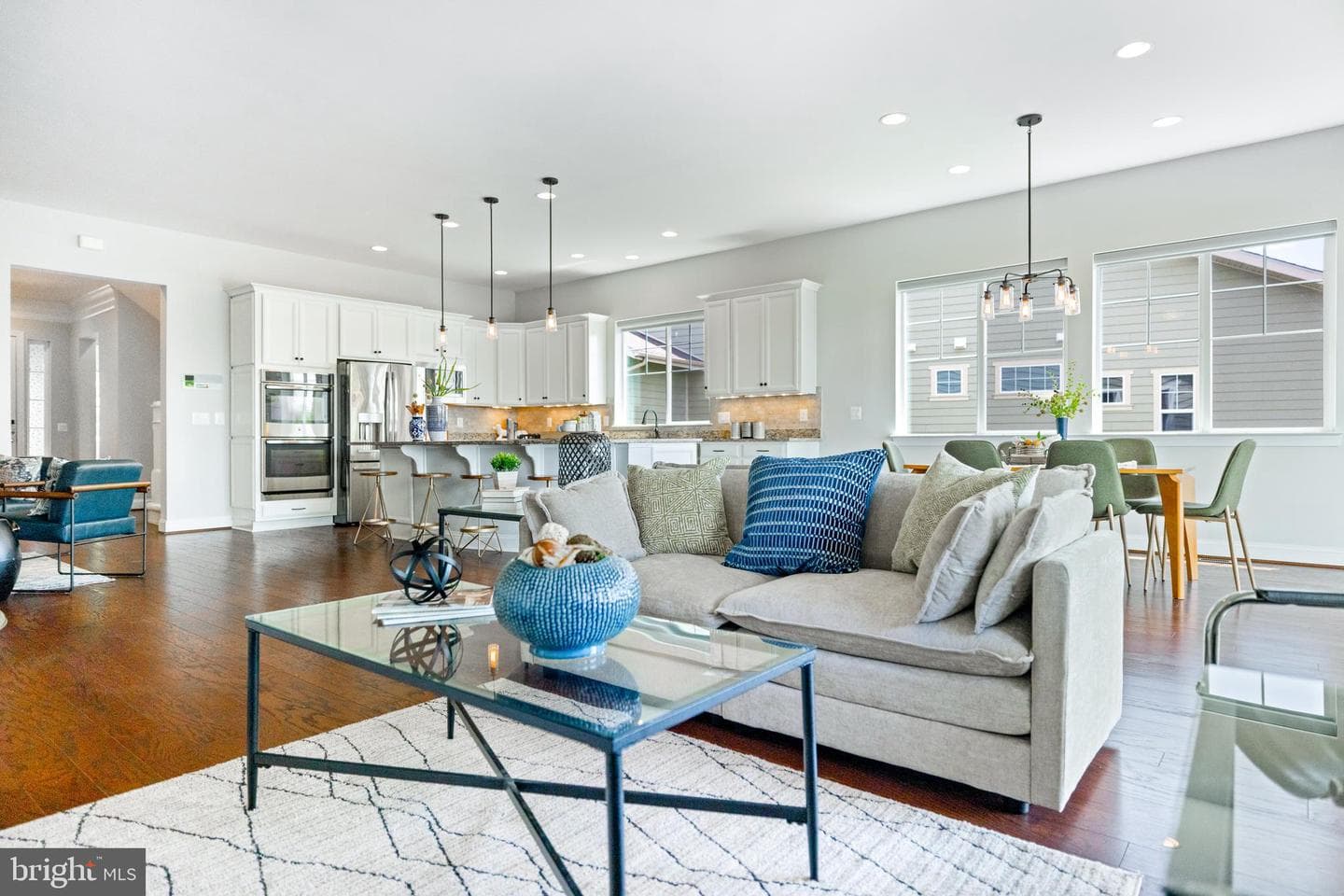 105 Harvester Drive photo 11