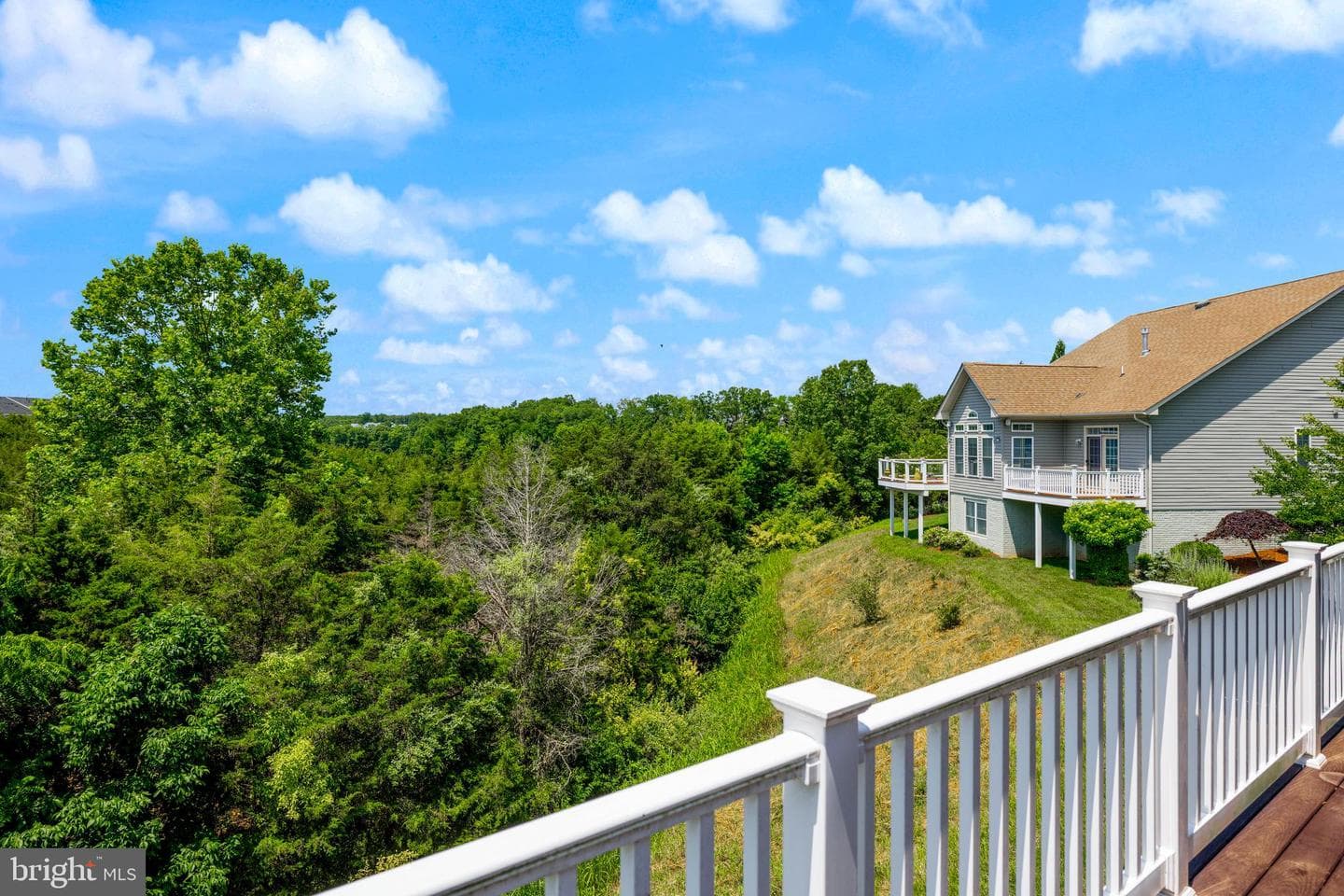 105 Harvester Drive photo 15