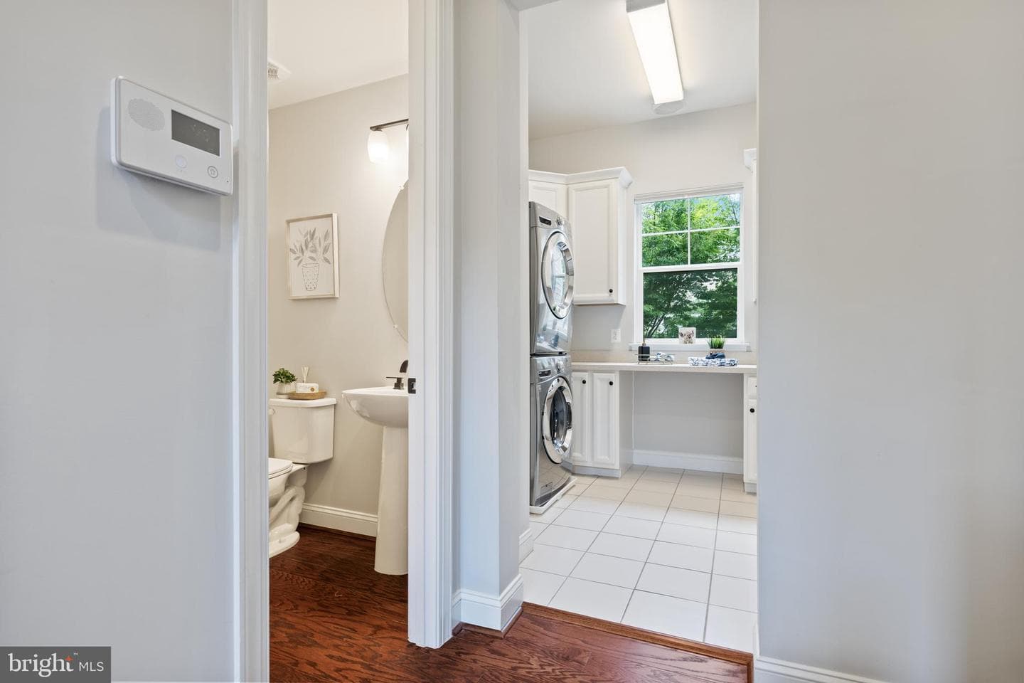 105 Harvester Drive photo 31