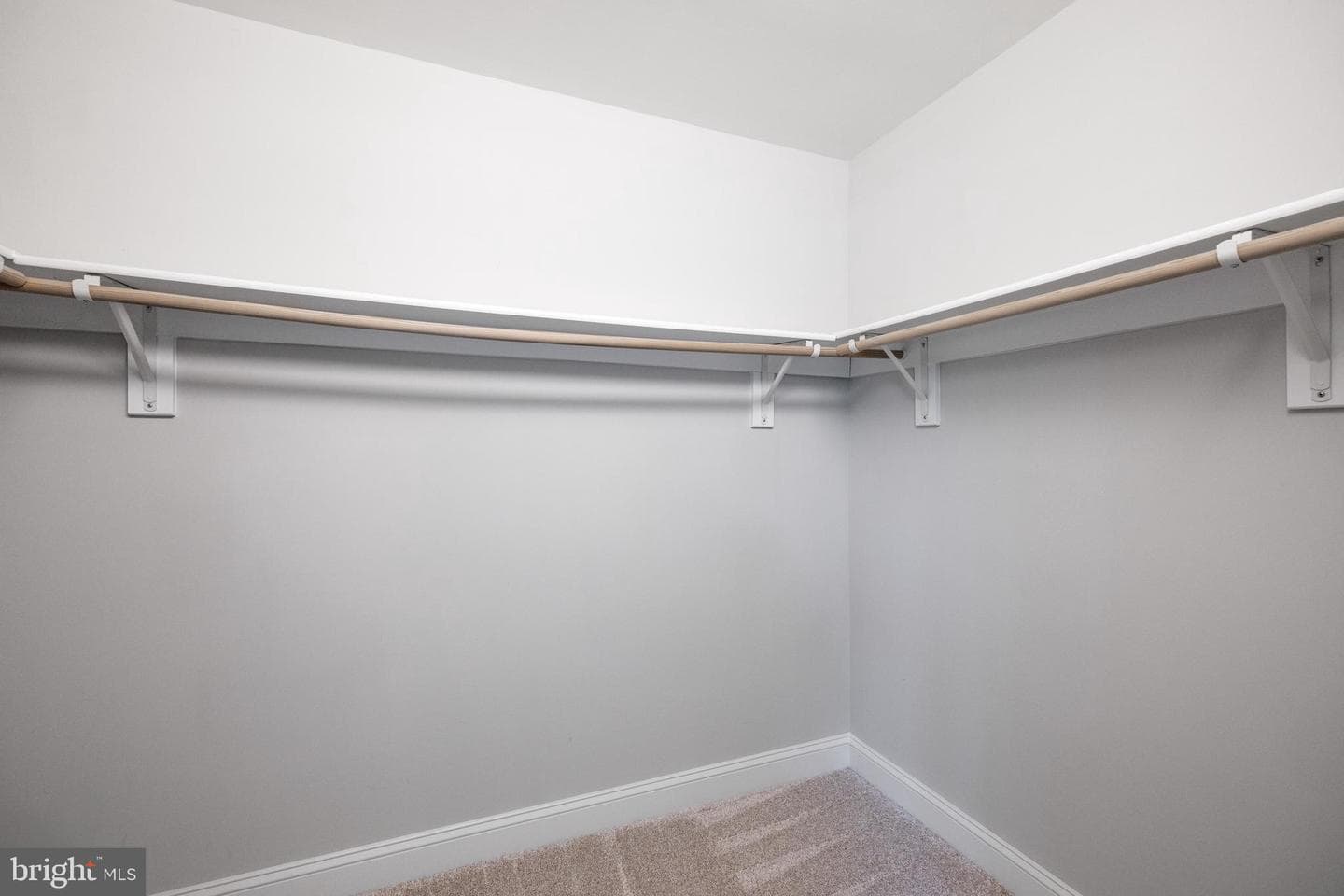 105 Harvester Drive photo 45
