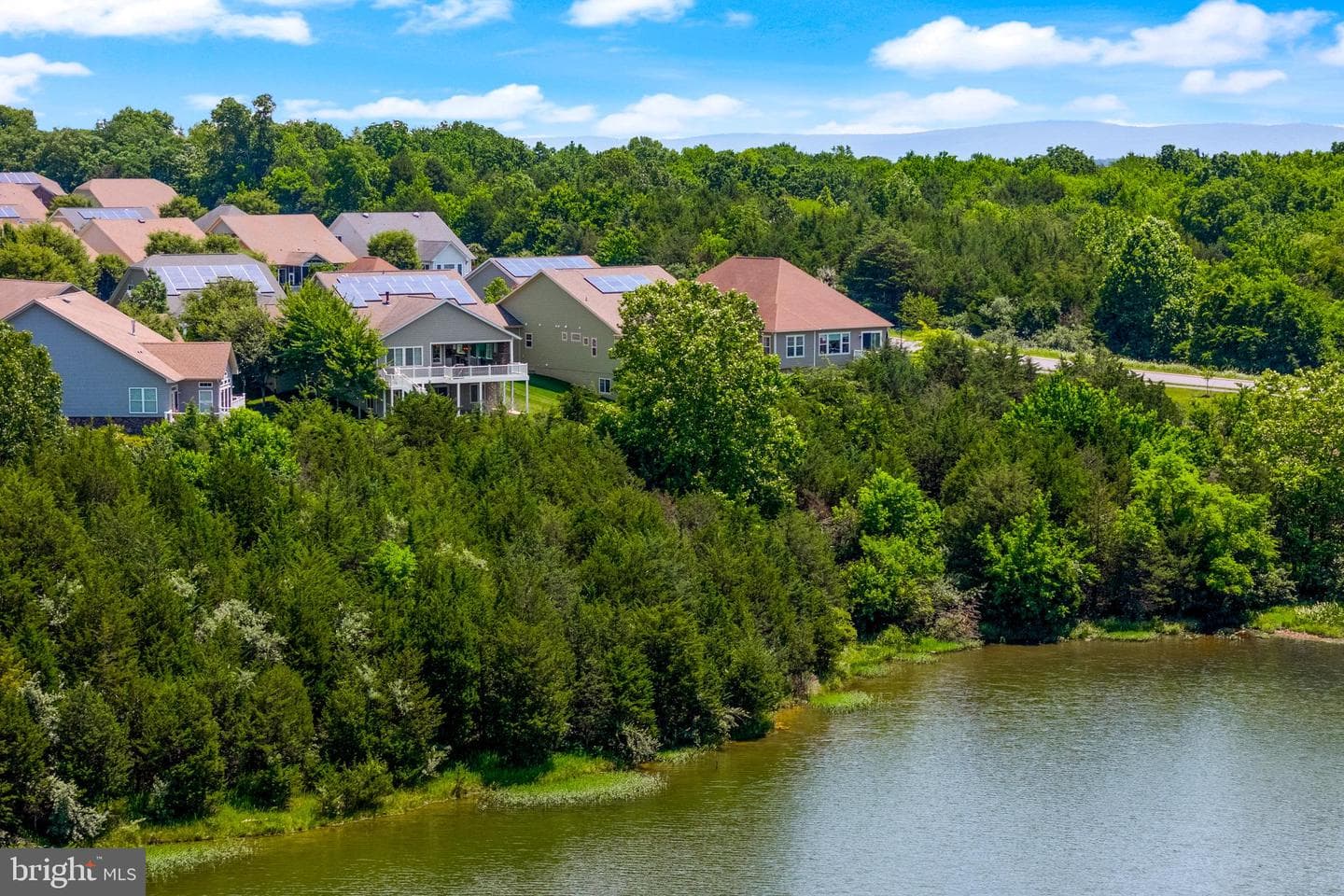 105 Harvester Drive photo 68