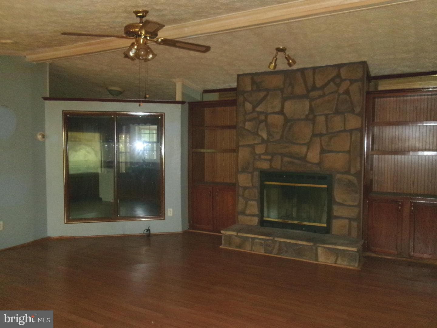 125 Whispering Knolls Drive photo 16