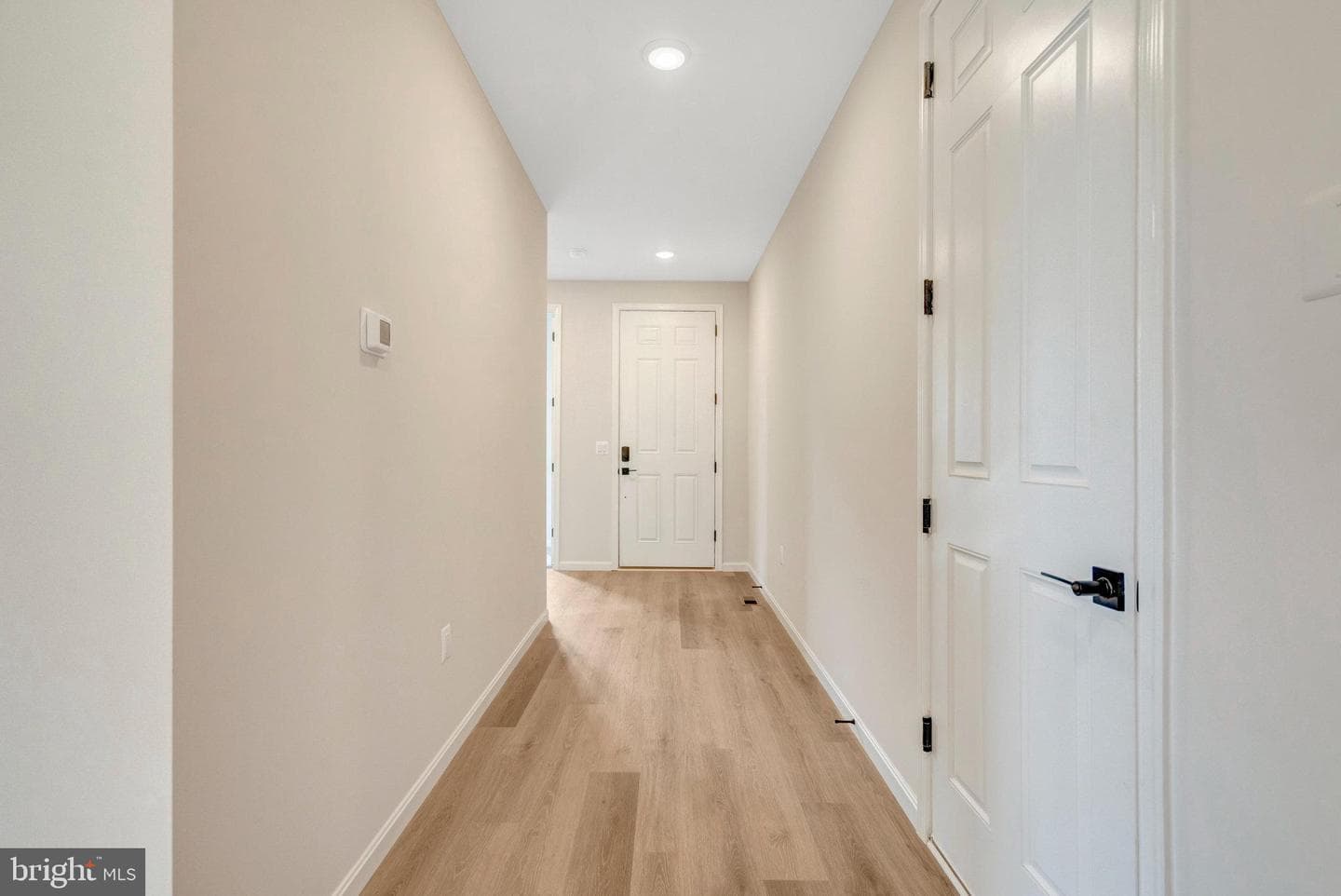 100 Midsummer Lane photo 11