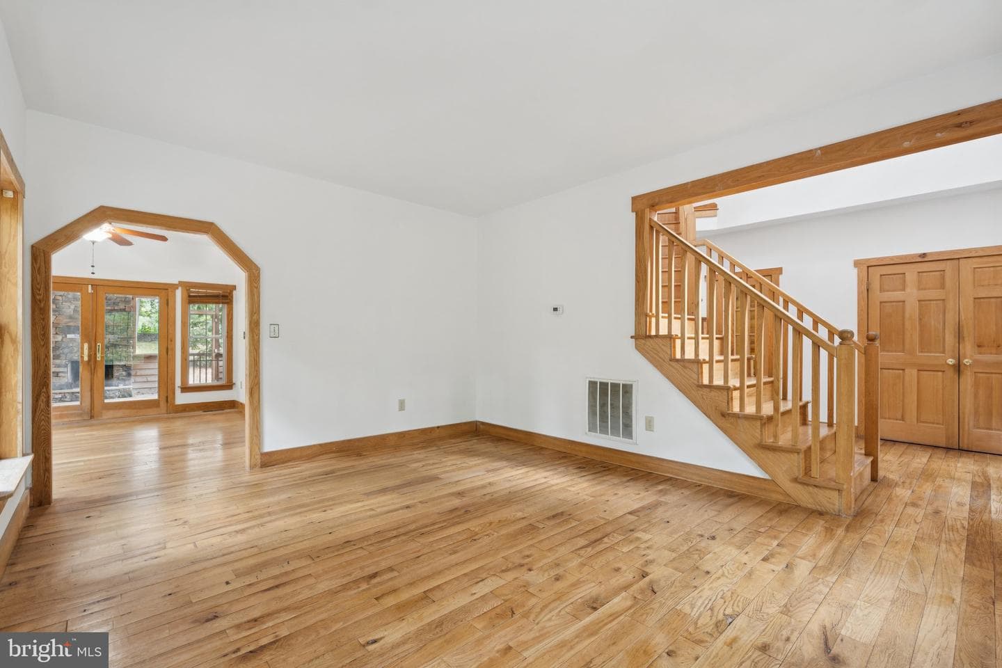 360 Clearview Drive photo 21