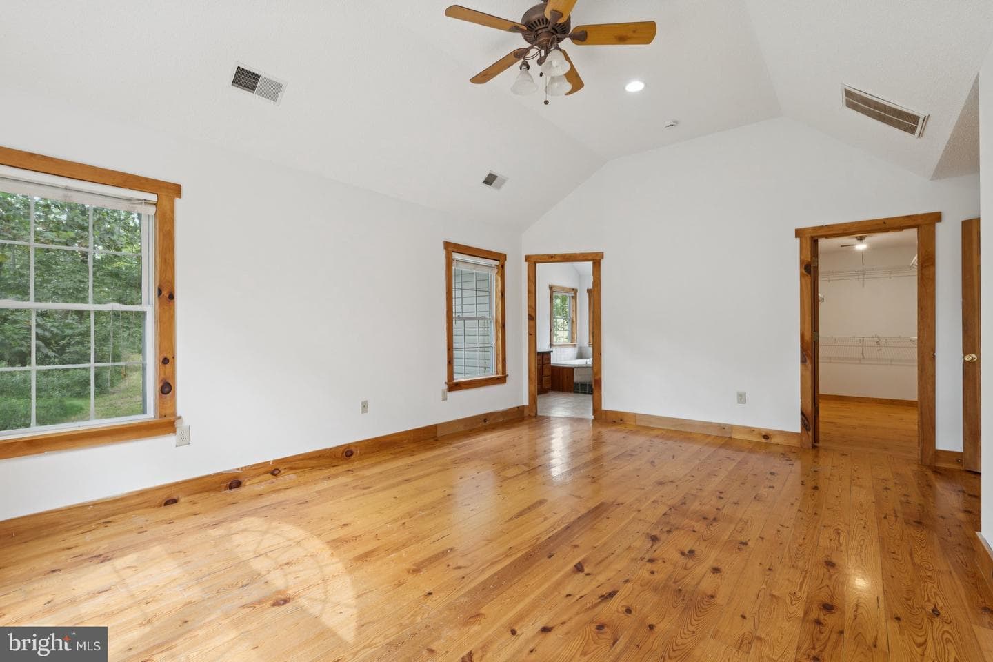 360 Clearview Drive photo 29
