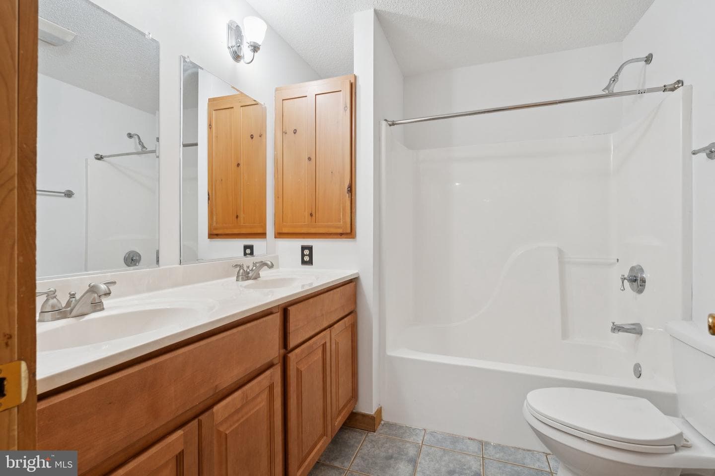 360 Clearview Drive photo 36