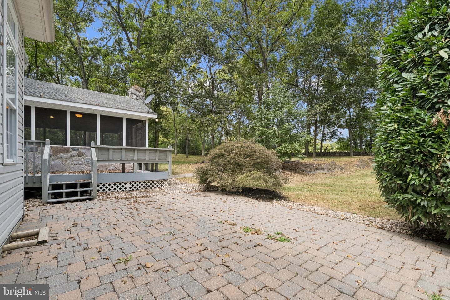 360 Clearview Drive photo 42