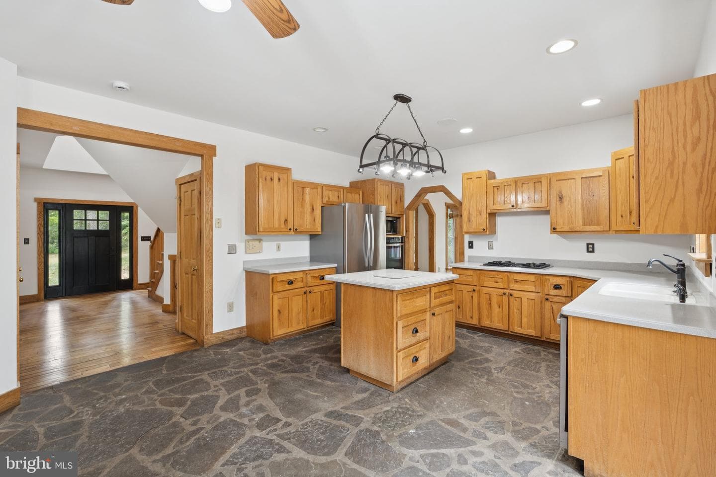 360 Clearview Drive photo 7