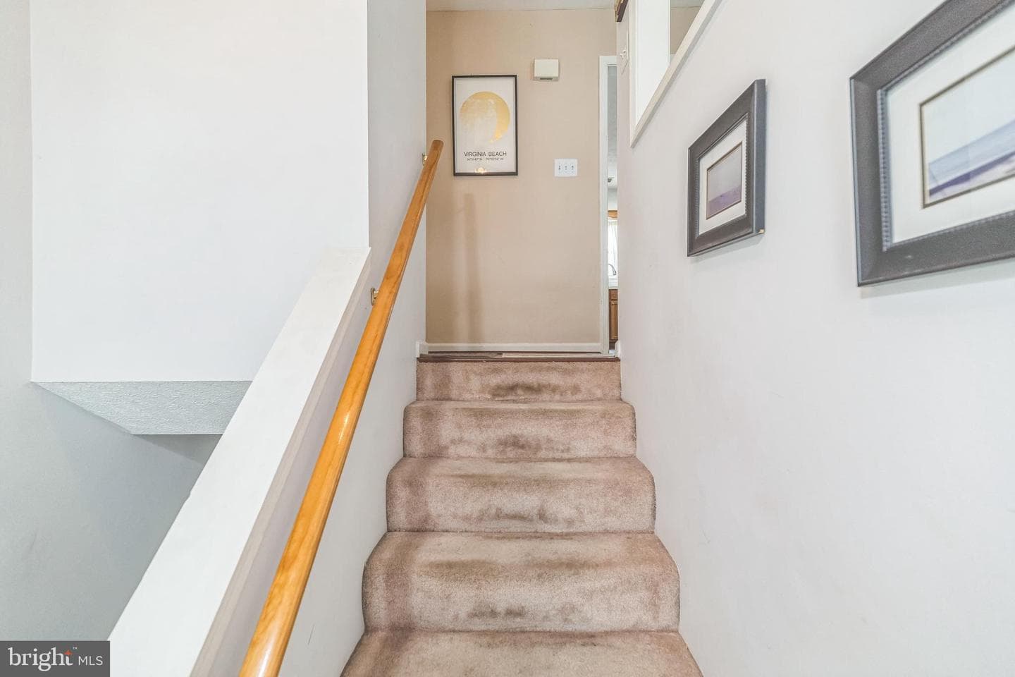 203 Pembridge Drive photo 8
