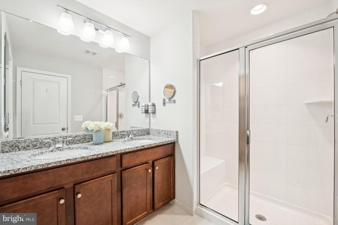 149 Biscane Court photo 21