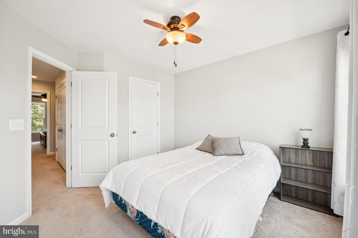 149 Biscane Court photo 25