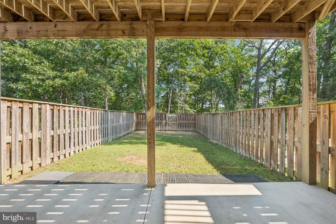 149 Biscane Court photo 40