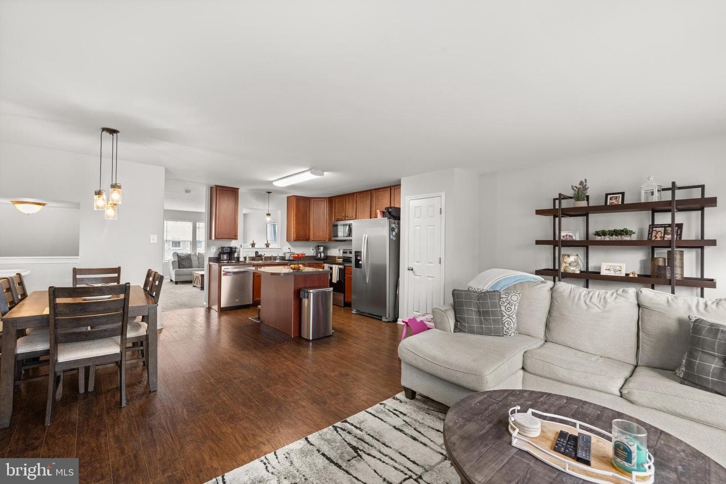216 Monticello Square photo 16