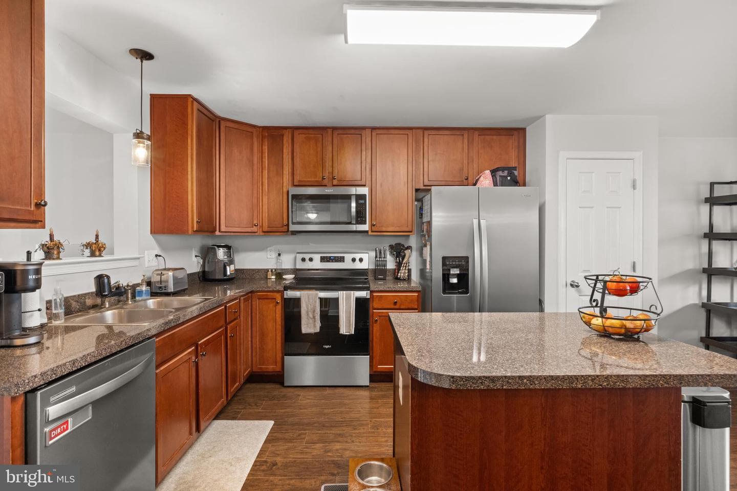 216 Monticello Square photo 18