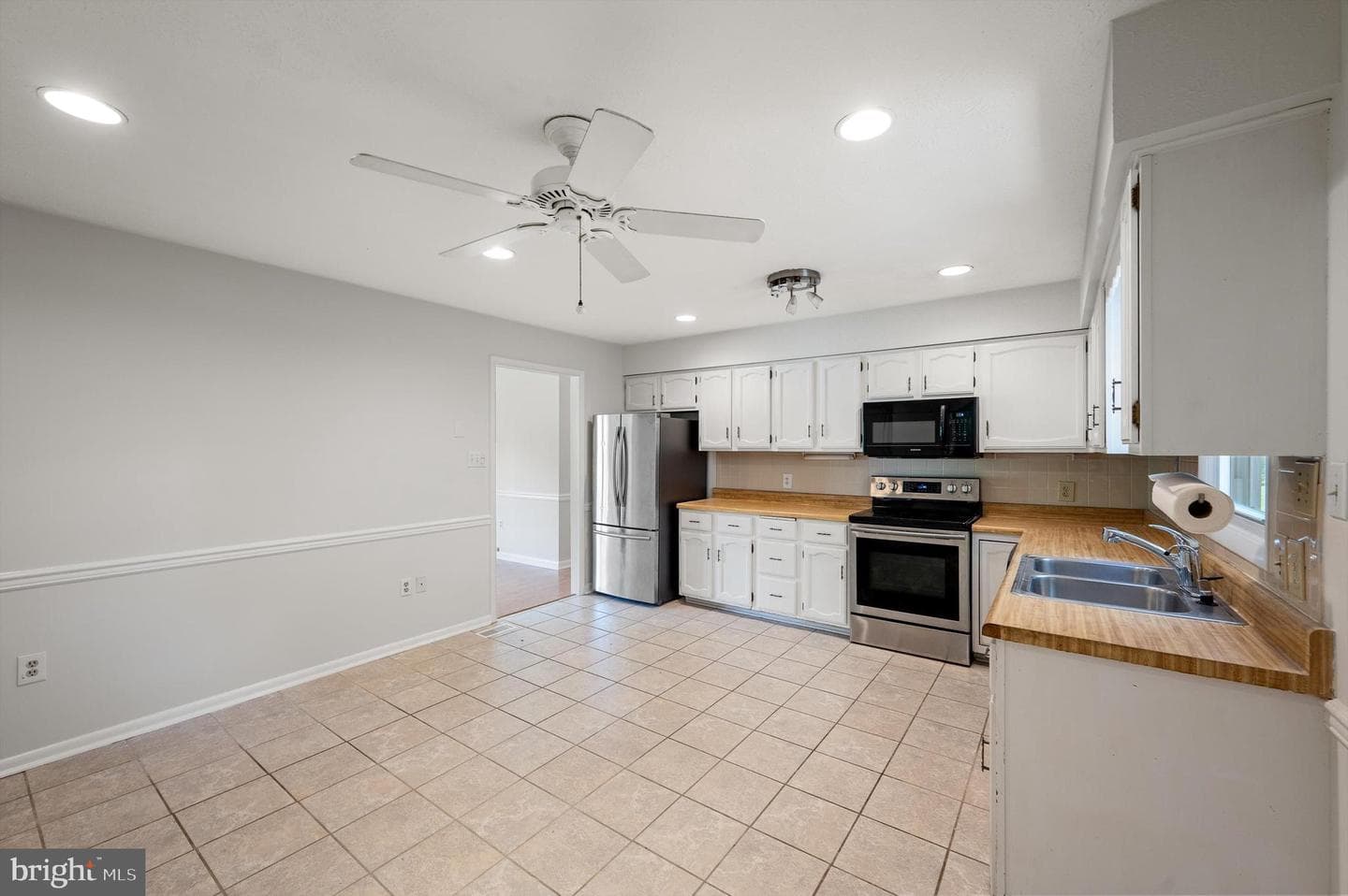 208 Wythe Avenue photo 15