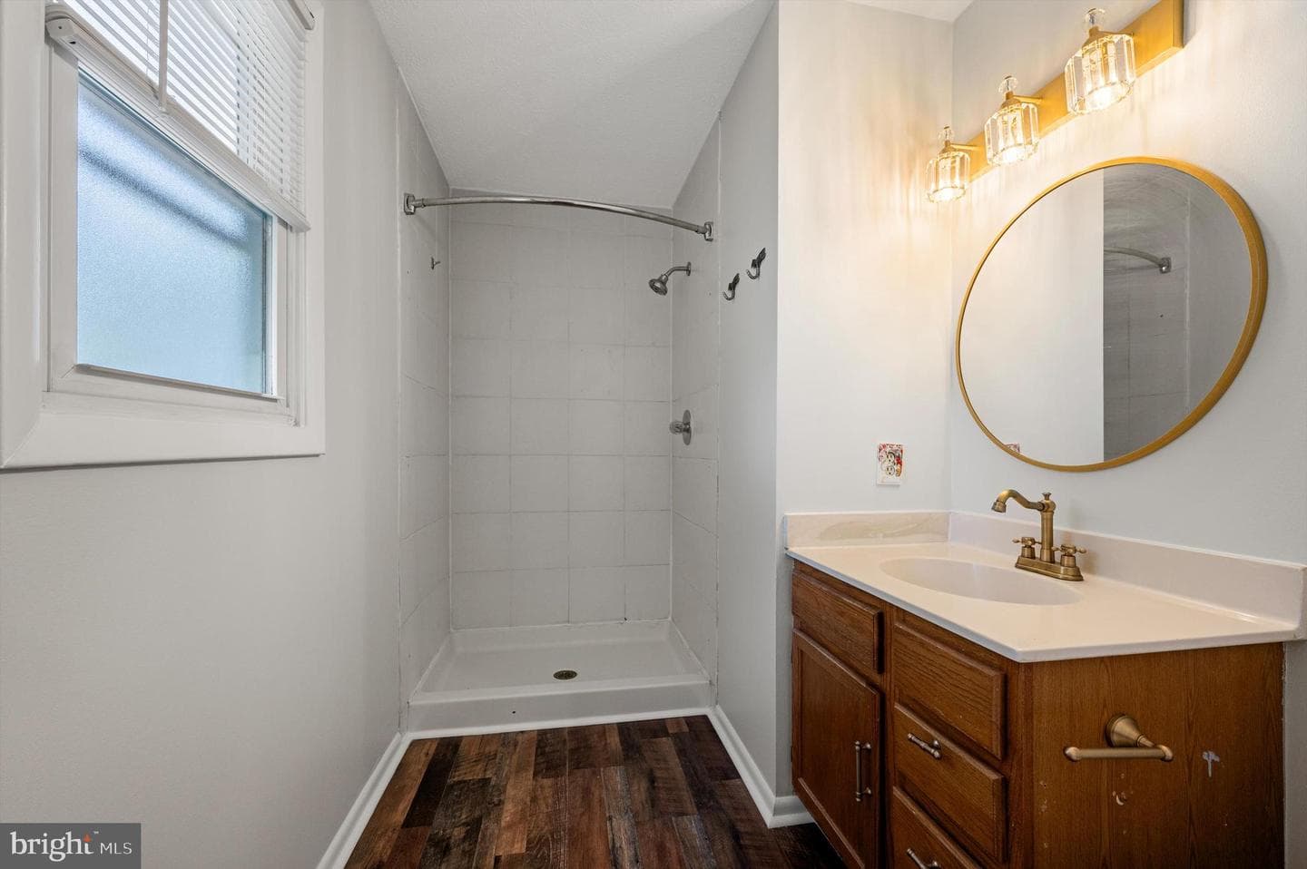 208 Wythe Avenue photo 27