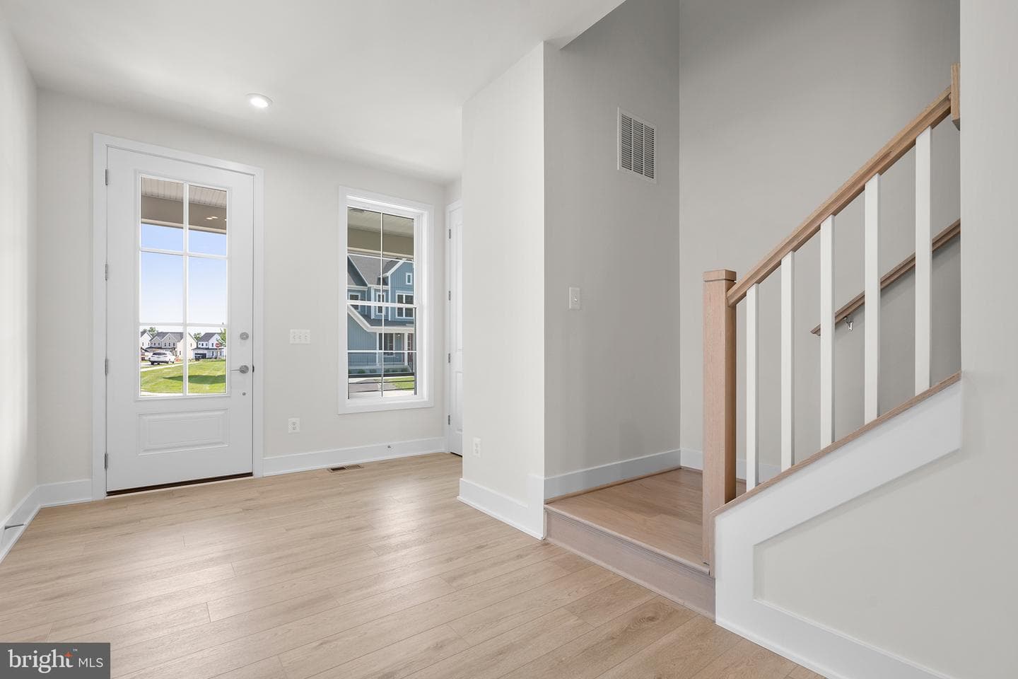 100 Alabaster Lane photo 18