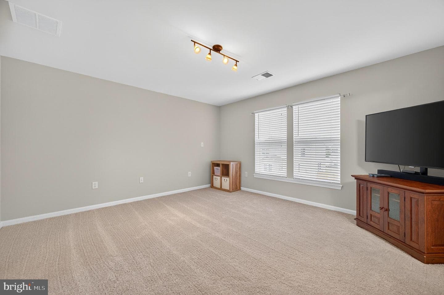 538 Garden Gate Drive photo 18