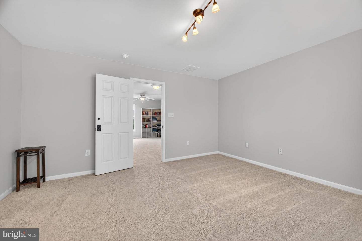 538 Garden Gate Drive photo 21