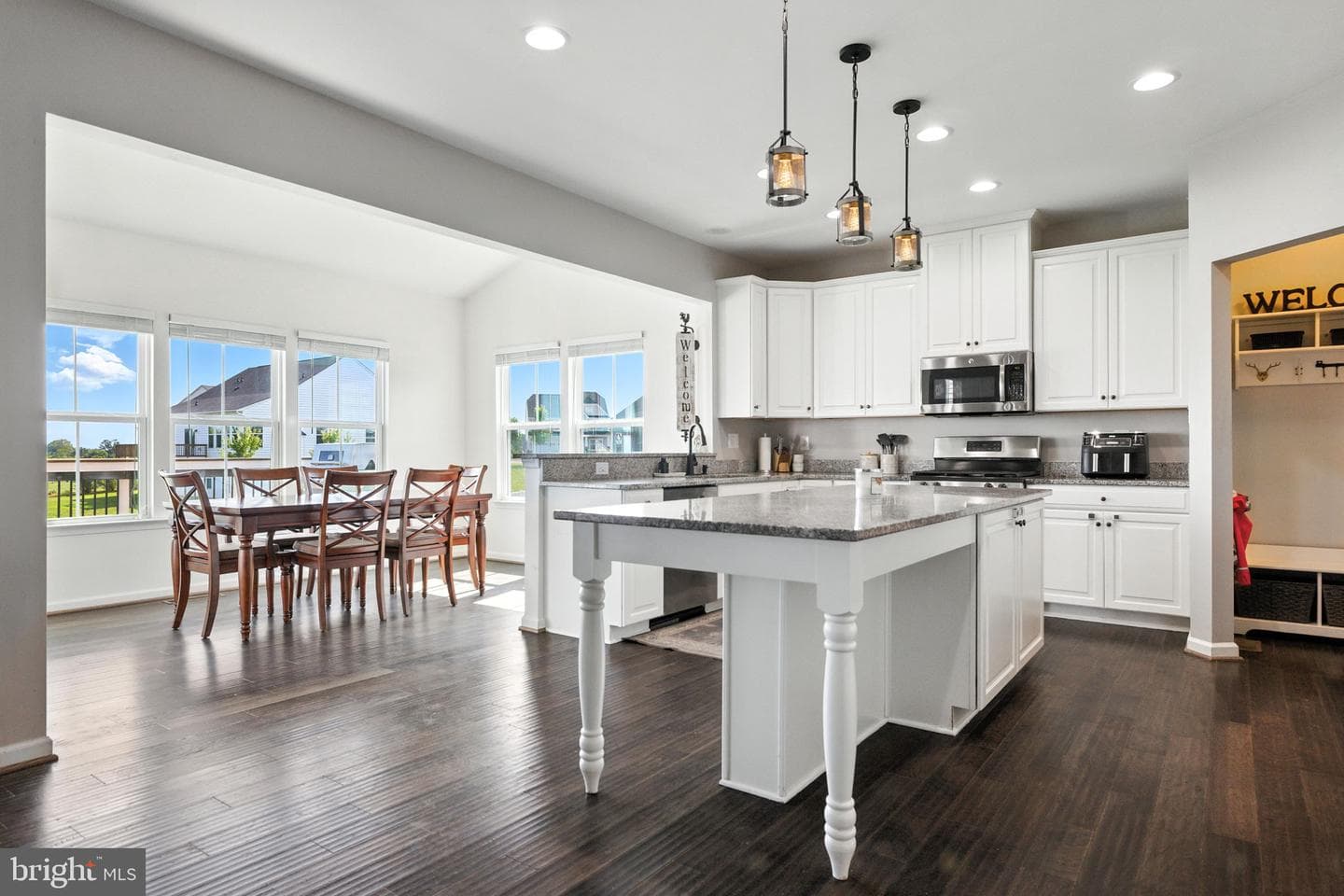 135 Skipper Drive photo 11