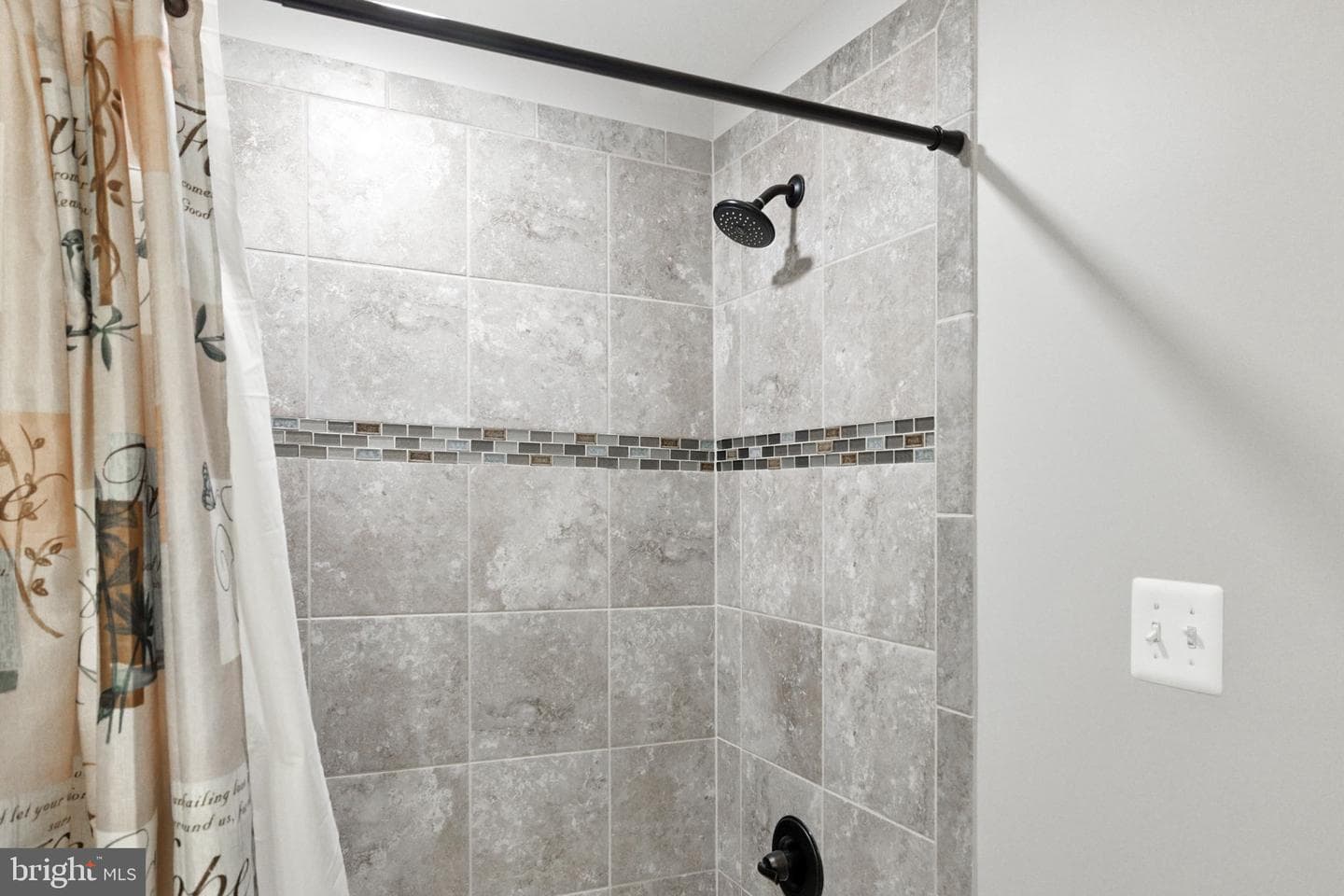 135 Skipper Drive photo 41
