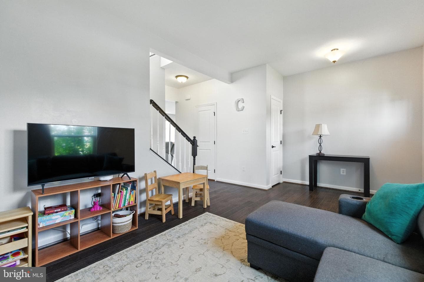 135 Skipper Drive photo 5