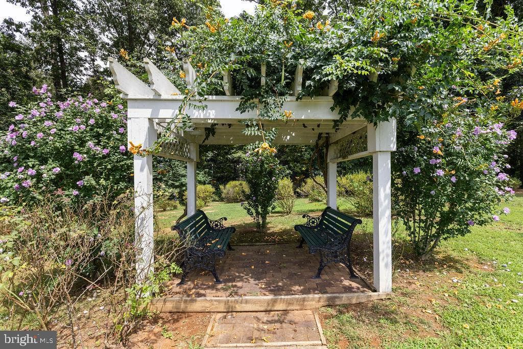 1115 Chapel Road photo 13