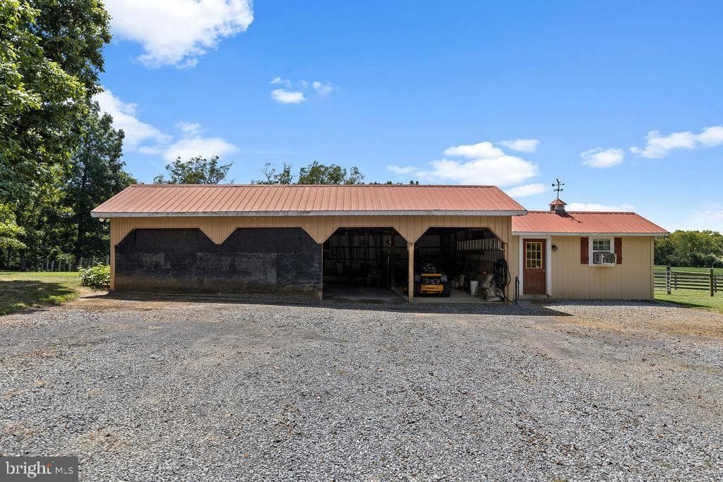 1115 Chapel Road photo 46