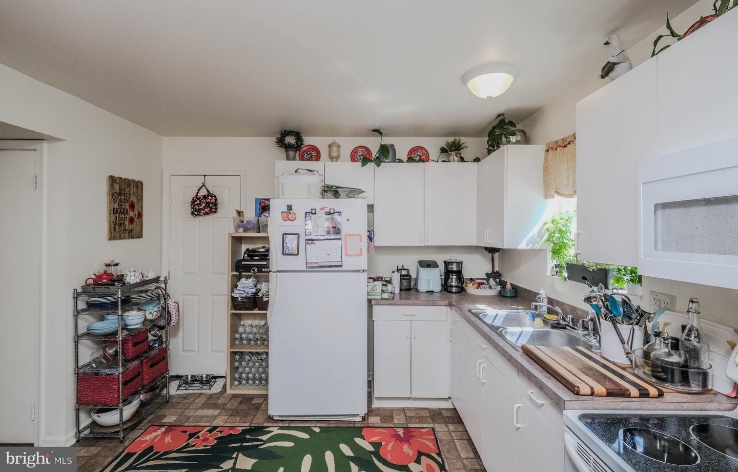 1111 Ravenwood Road photo 13