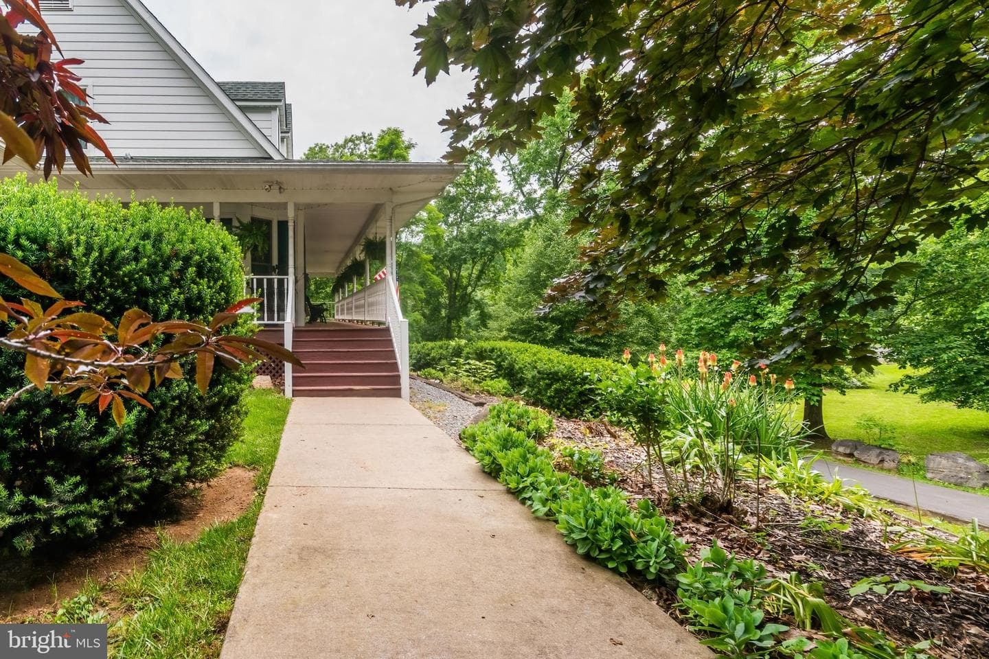 430 Saddleback Lane photo 4
