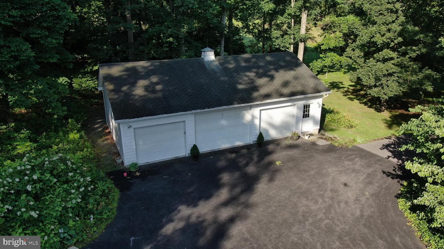 430 Saddleback Lane photo 7