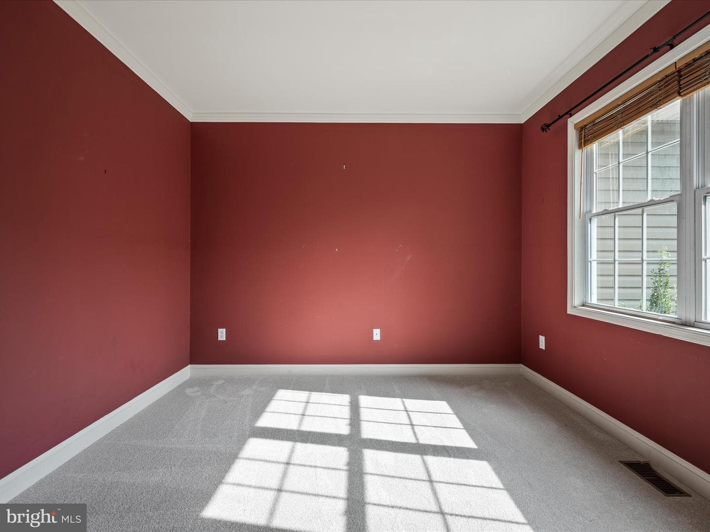 108 Kinross Drive photo 11