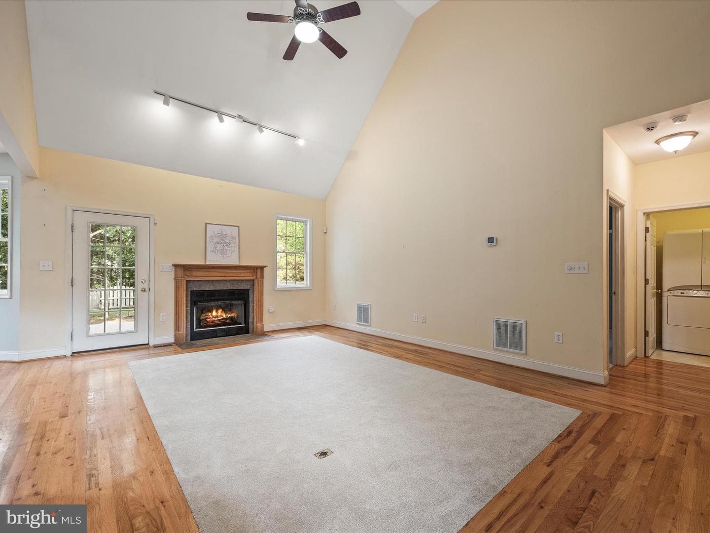108 Kinross Drive photo 15