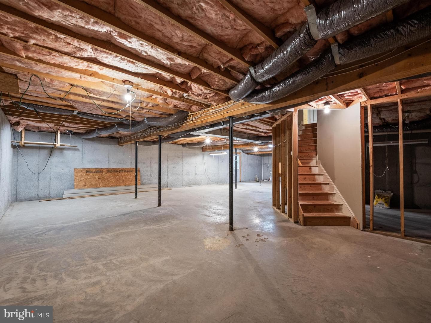 108 Kinross Drive photo 46