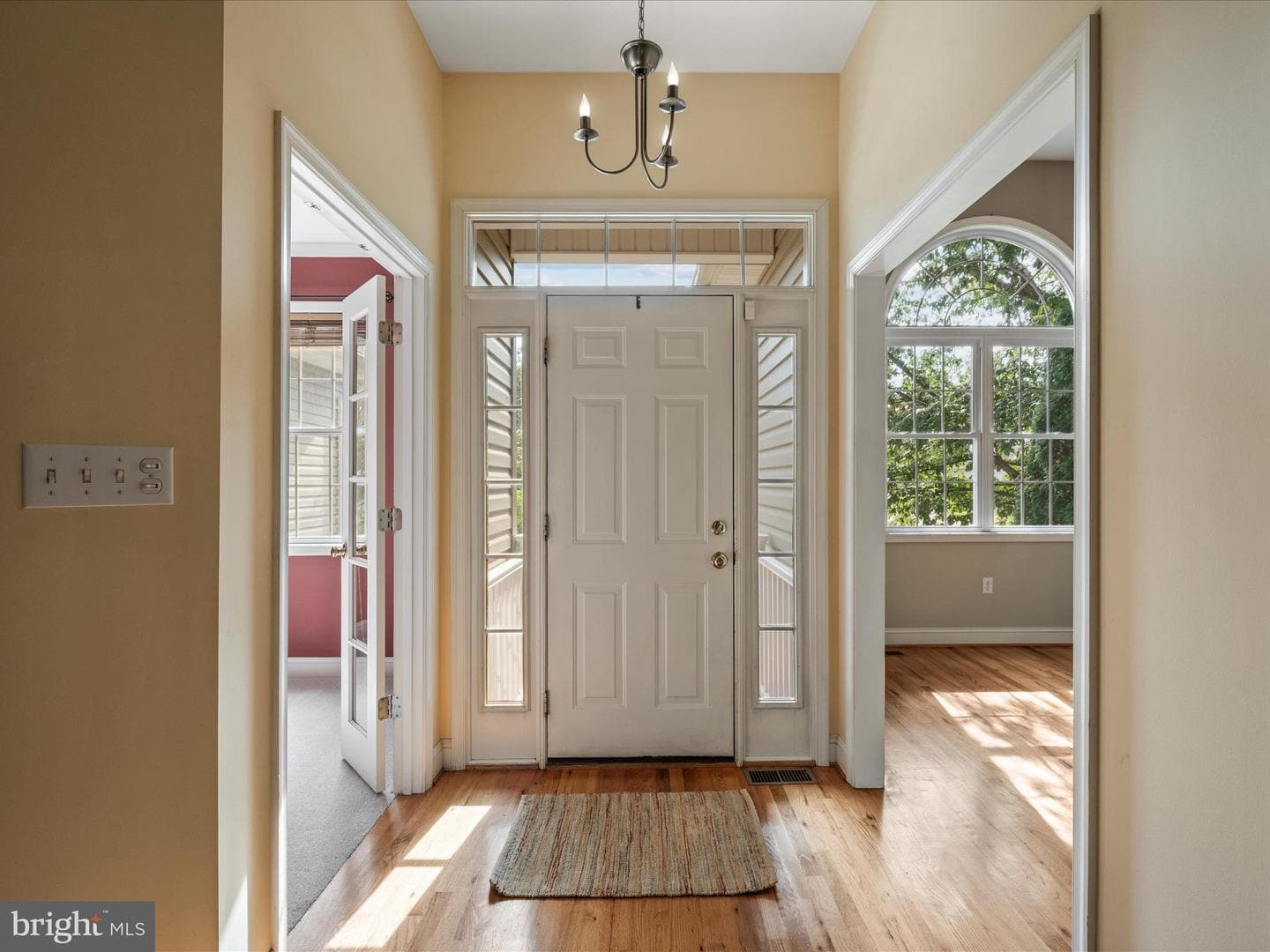 108 Kinross Drive photo 7