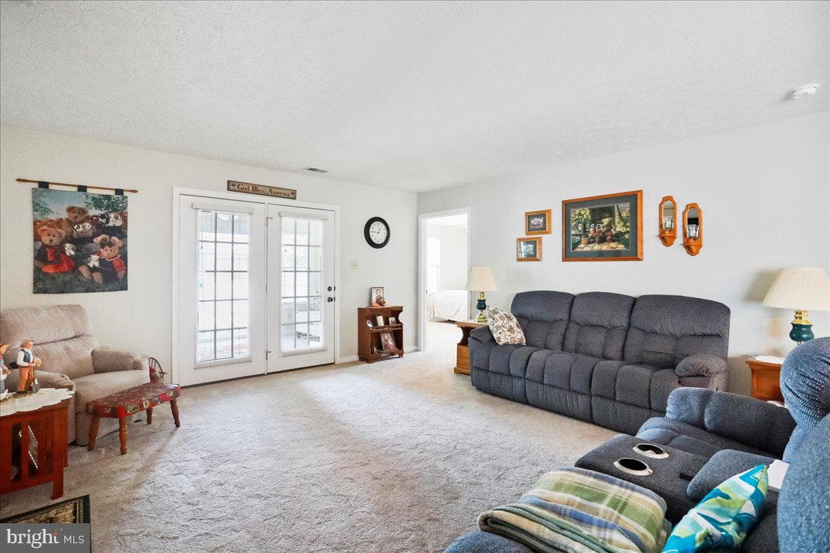 109 Cranberry Court photo 11