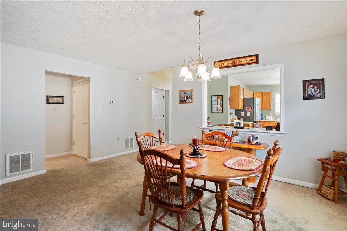 109 Cranberry Court photo 12
