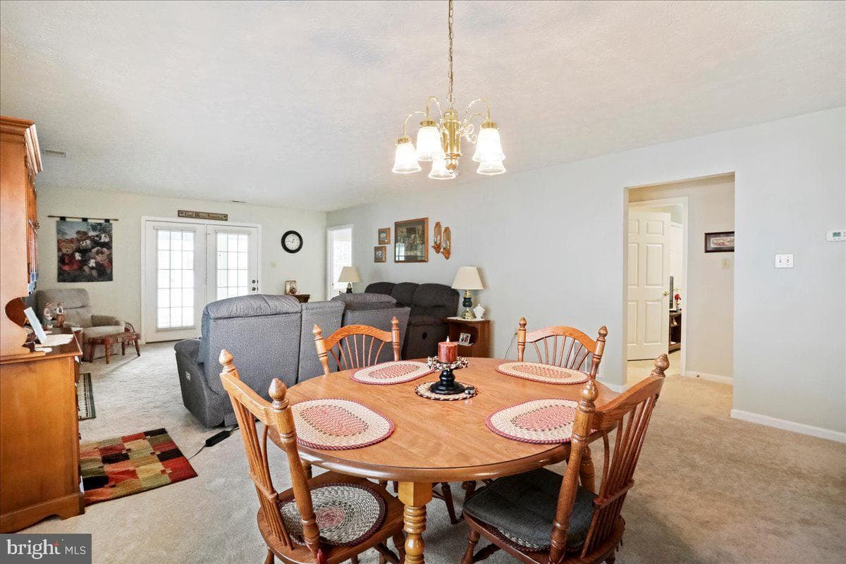 109 Cranberry Court photo 14