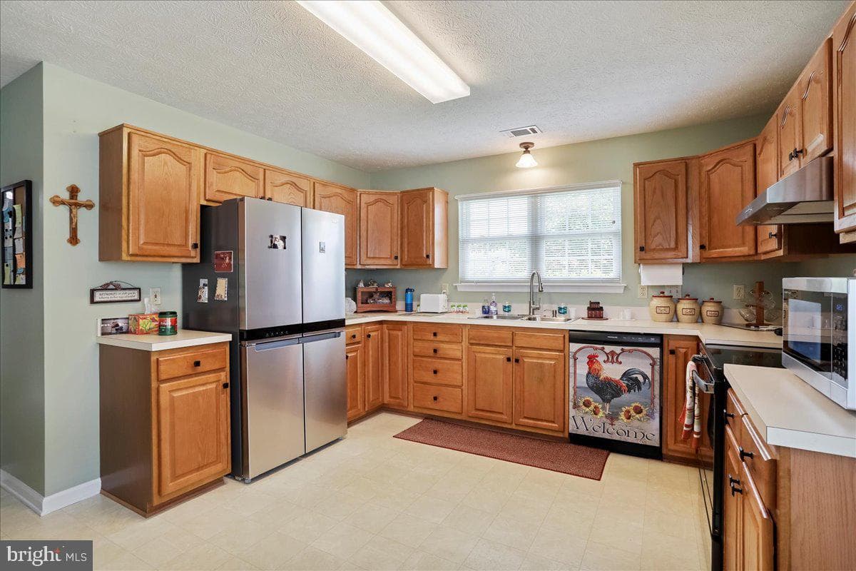109 Cranberry Court photo 19