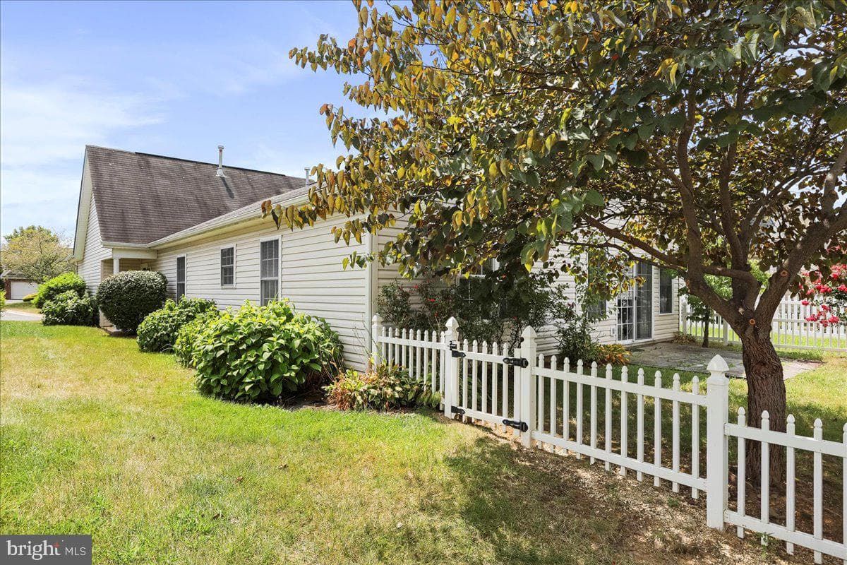 109 Cranberry Court photo 31